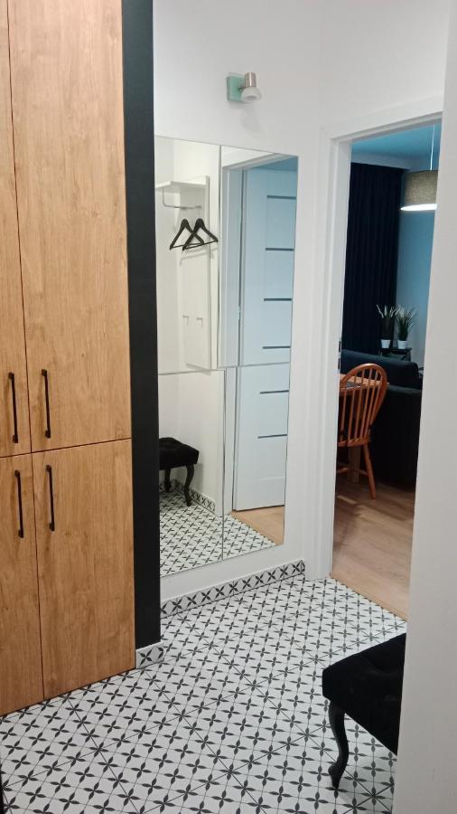 Apartament Dwupokojowy Ostrowiec Świętokrzyski Екстериор снимка