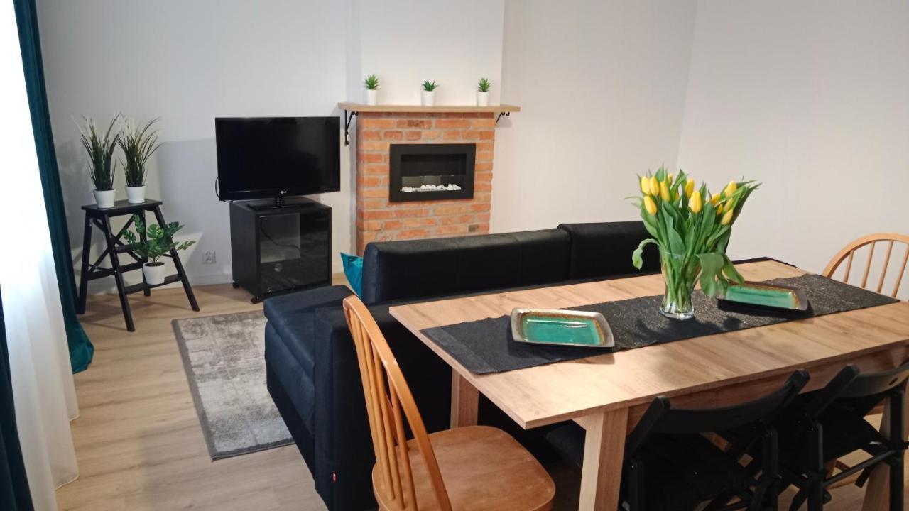 Apartament Dwupokojowy Ostrowiec Świętokrzyski Екстериор снимка