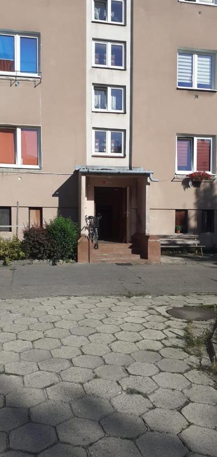Apartament Dwupokojowy Ostrowiec Świętokrzyski Екстериор снимка