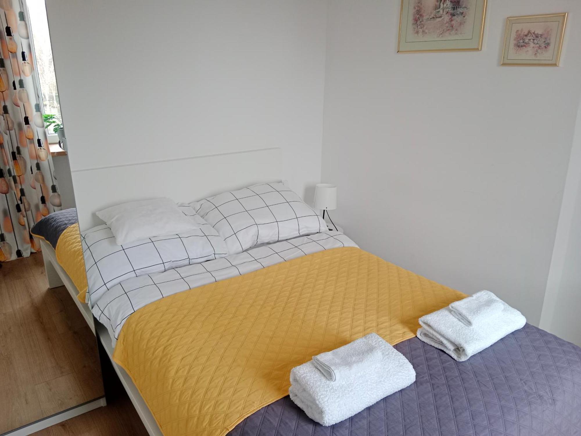 Apartament Dwupokojowy Ostrowiec Świętokrzyski Екстериор снимка
